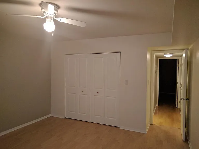 1115 Elizabeth Ct #5 — Photo 3