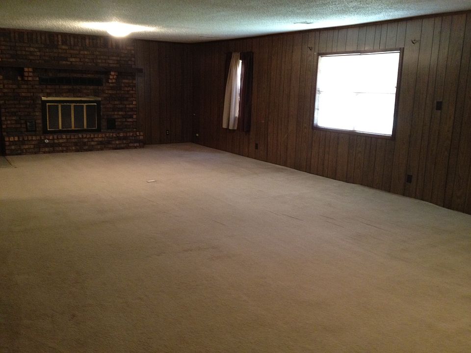 2nd image of 42 S 119th East Ave