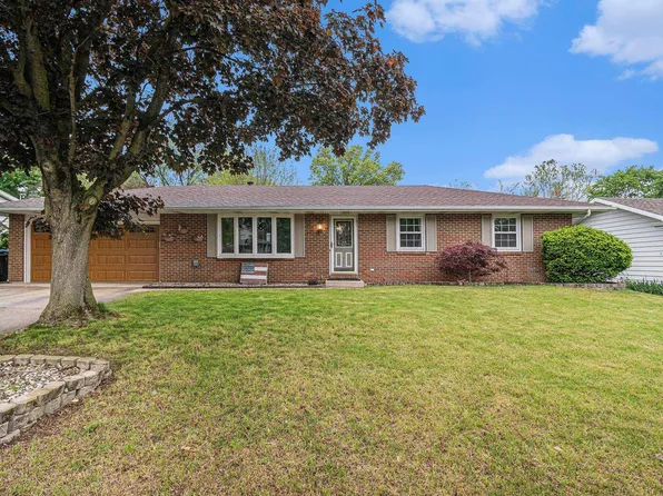 2404 Kenilworth Dr, Elkhart, IN 46514