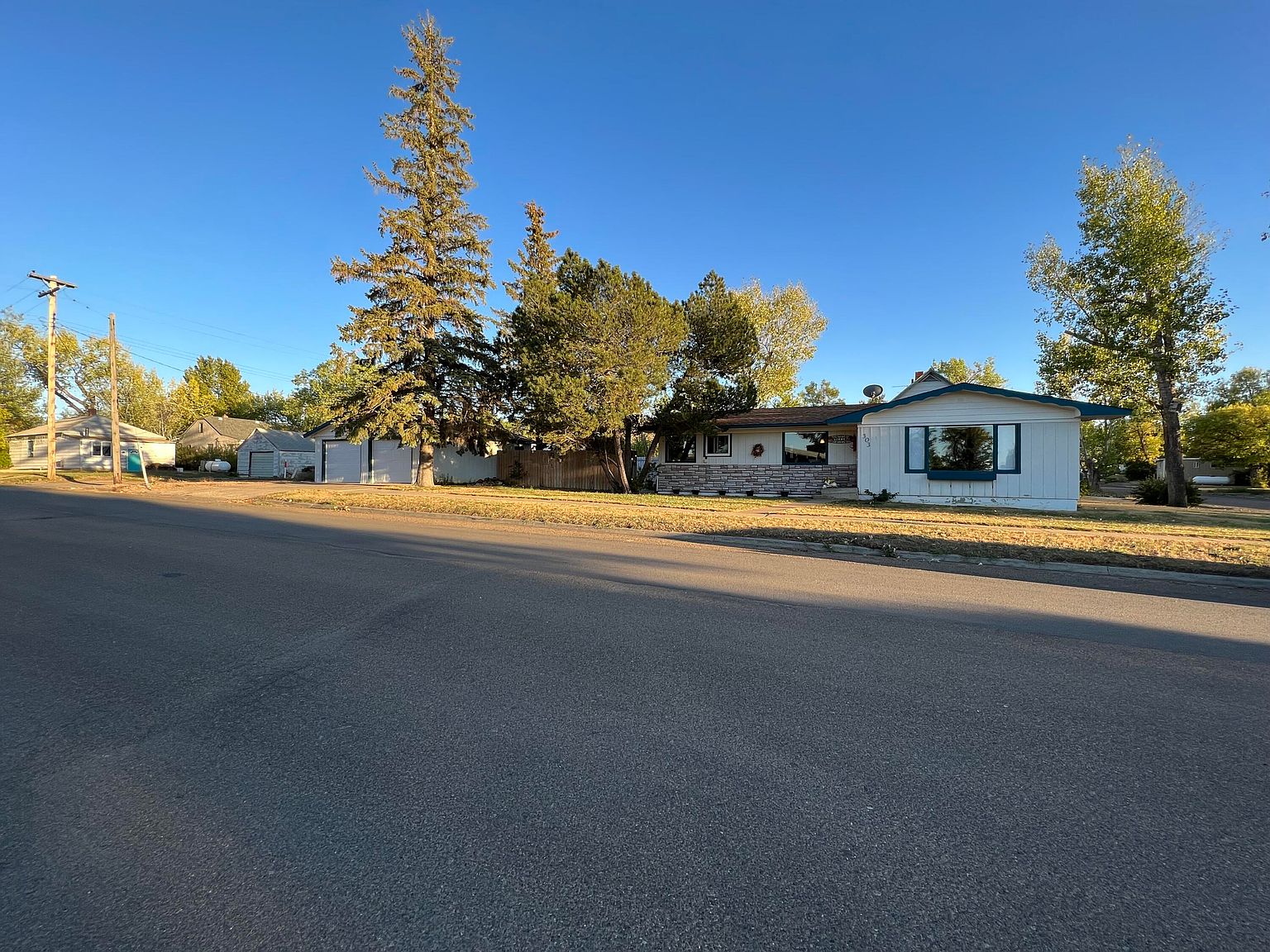 303 4th Ave W, Scobey, MT 59263 Zillow