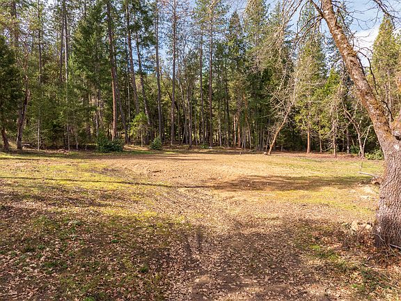 3rd image of Messinger Rd #200