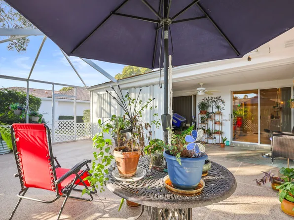 2404 Pin Oak Court, Palm Beach Gardens, FL 33410