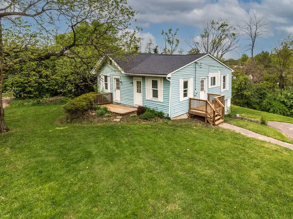 137 Myrtle Ave, Highland Heights, KY 41076