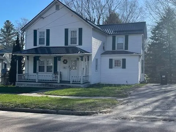 102 Webster St, Malone, NY 12953