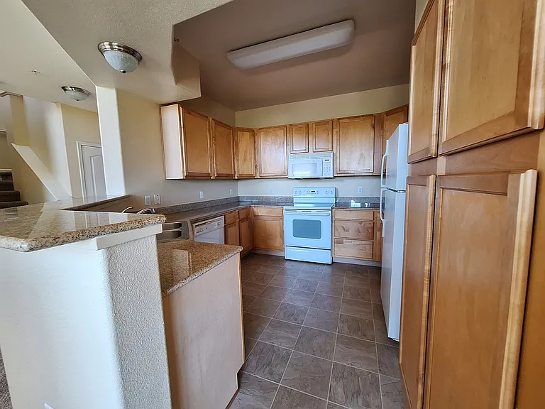 1900 Danbrook Dr #621 — Photo 12