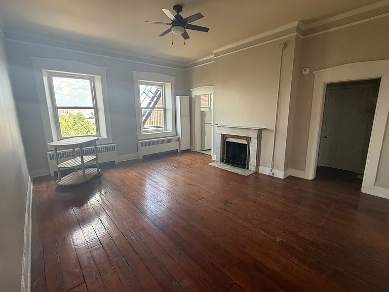 719 Washington Pl #3 — Photo 16