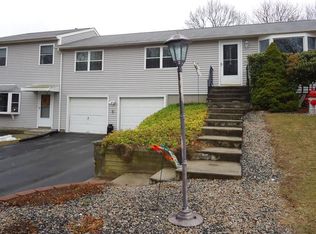 4 Lions Dr, Coventry, RI 02816