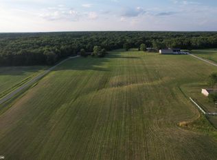 Carbide Ln, Keokuk, IA 52632