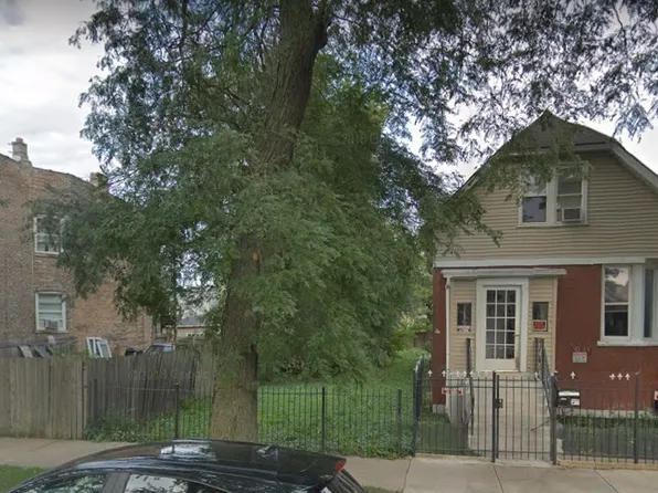 1043 N Ridgeway Ave, Chicago, IL 60651