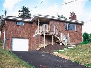 430 N Main St, Houston, PA 15342