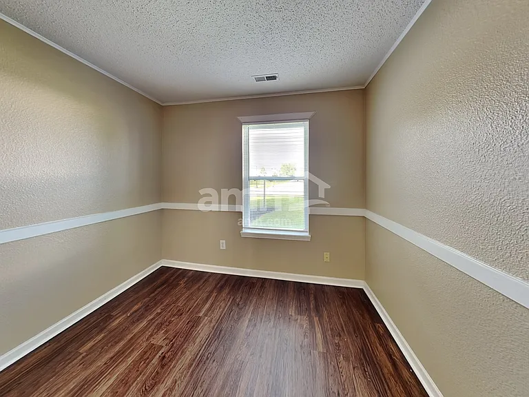 5719 Wood Hollow Dr — Photo 13