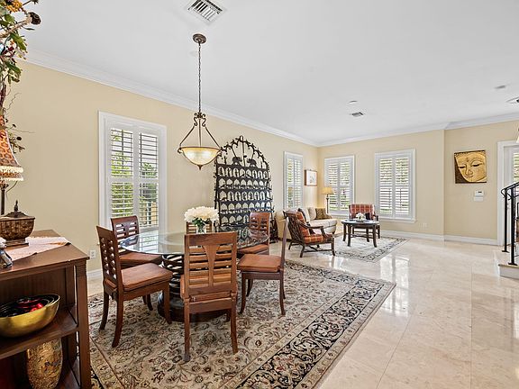 5th image of 1421 SW 20th Court