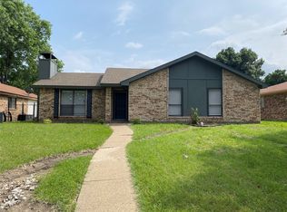 1142 Pyramid Dr, Garland, TX 75040