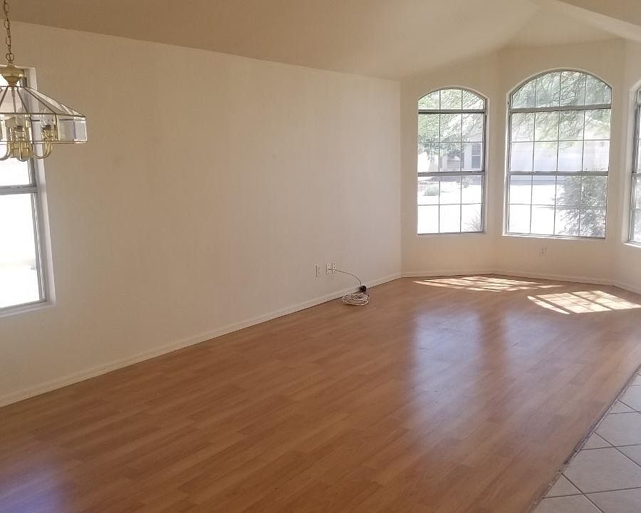 2nd image of 9546 W Clara Ln