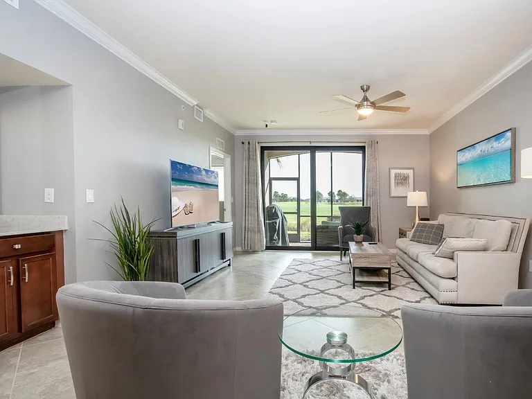 5548 Palmer Cir #102 — Photo 18