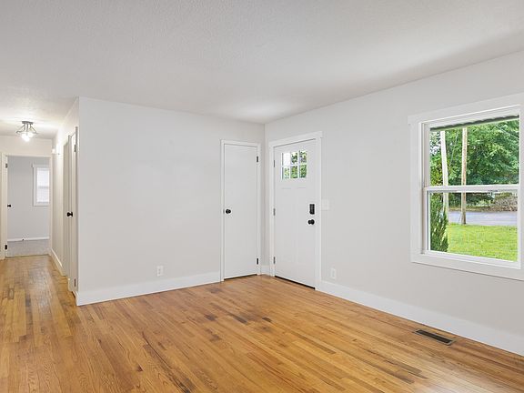 5th image of 71 Oconee Cir