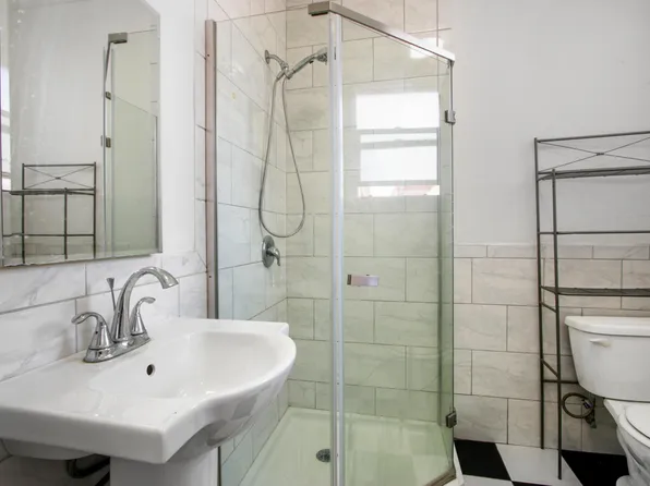 512 S Park View Street, 512 S Park View St APT 305, Los Angeles, CA 90057