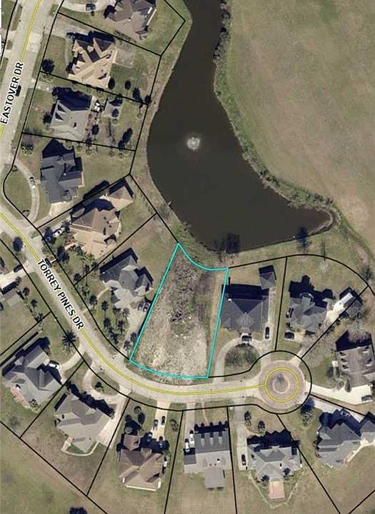 1st image of 140 Torrey Pines Dr