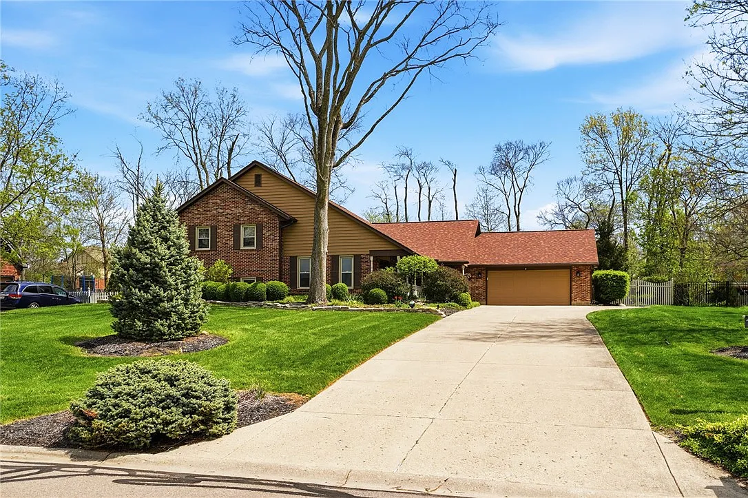 7052 Society Ct photo 1