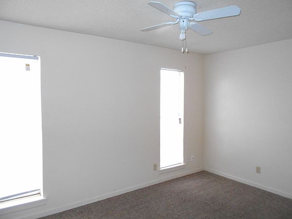 3rd image of 5018 Kenosha Ave APT B