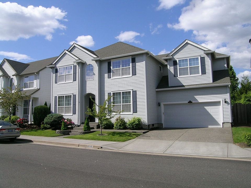 8935 SW Bellflower St