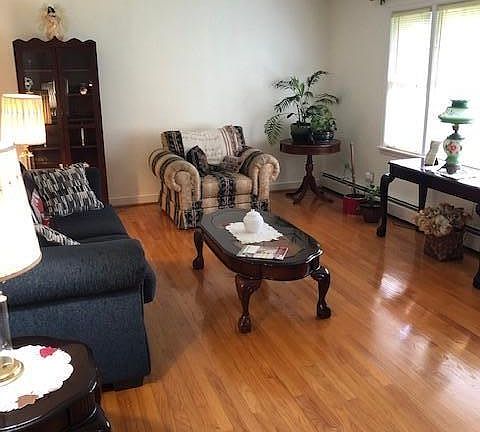 5th image of 4607 Arcadia Dr NW