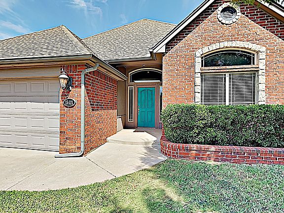 3rd image of 15421 Creek View Dr