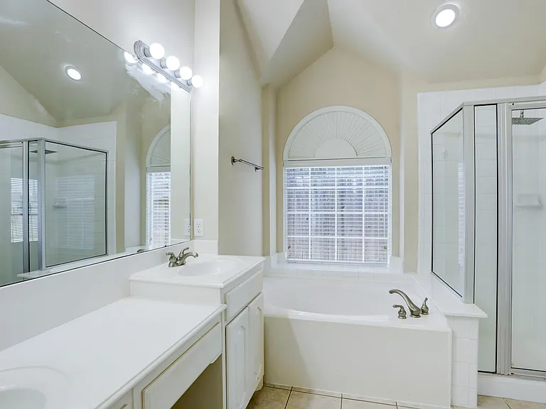 10606 Badger Canyon Dr — Photo 13