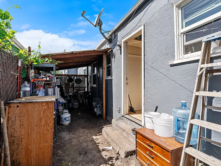 1205 Grand Ave — Photo 16