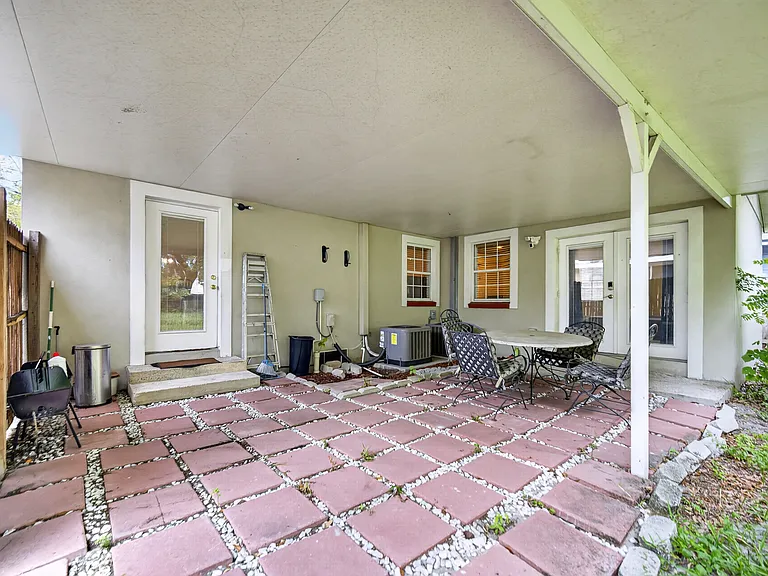 125 Page St — Photo 37