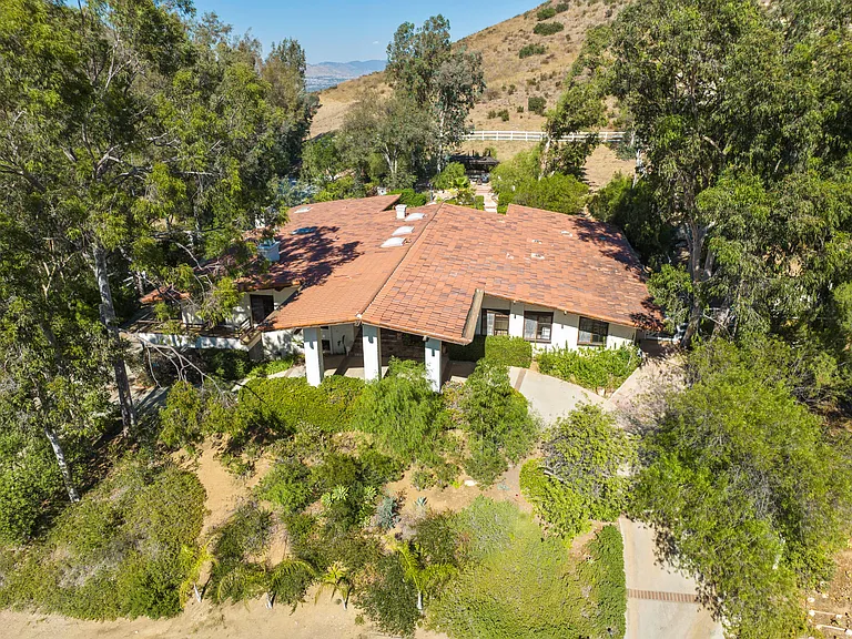14 Appaloosa Ln — Photo 5