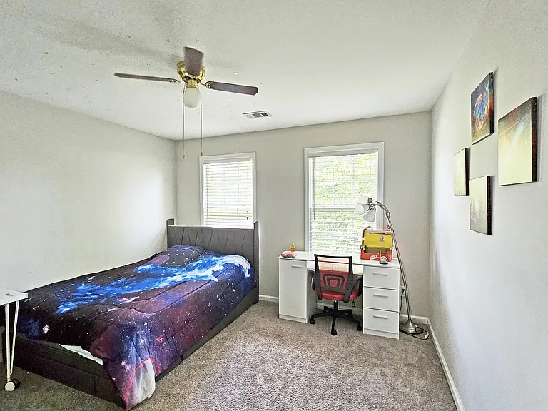 935 Blackmar Way — Photo 11