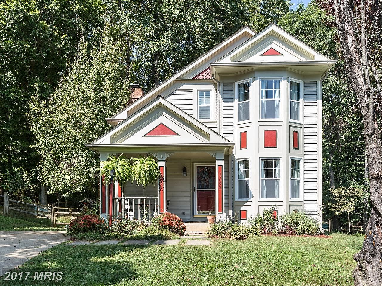 15093 Holleyside Dr, Dumfries, VA 22025 Zillow