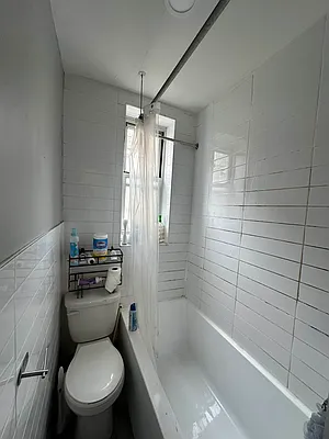 Rented by R New York | media 18