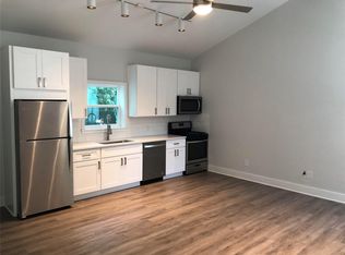 1303 E Cesar Chavez St #D, Austin, TX 78702