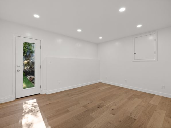 40-42 Leafwood Cir #42B