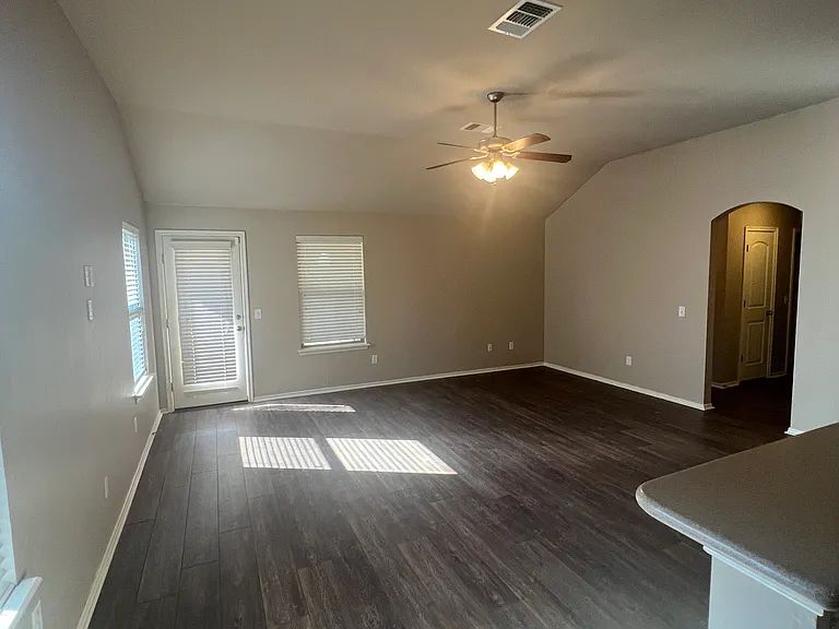 18509 Agua Dr — Photo 6