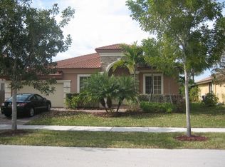 21912 SW 95th Pl, Cutler Bay, FL 33190