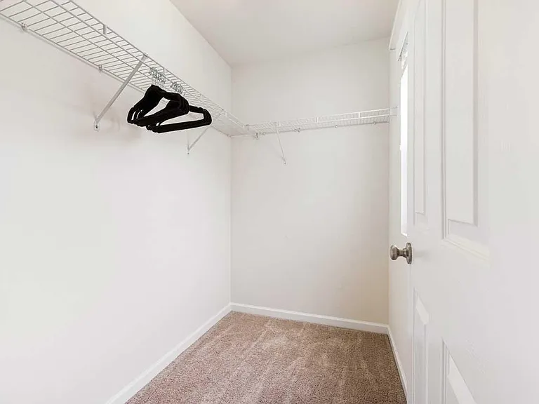4 Suncrest Ct — Photo 26
