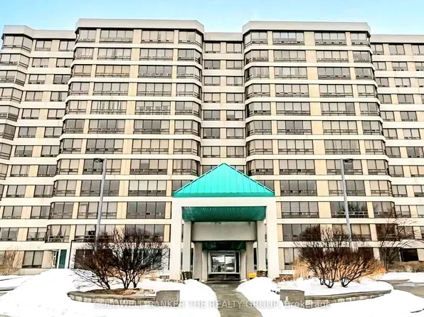 330 Mill St S #410, Brampton, ON L6Y 3V3