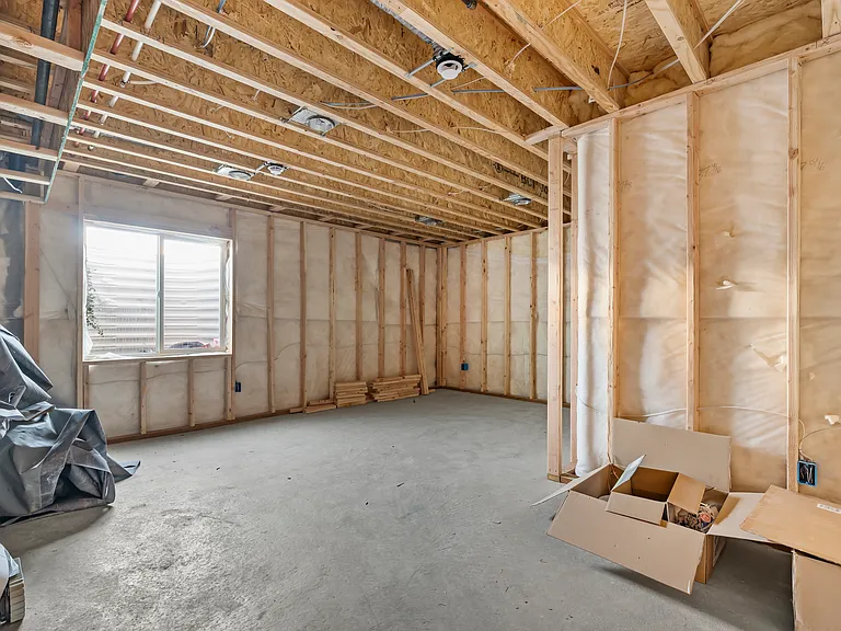 1877 E Chukar Dr — Photo 28