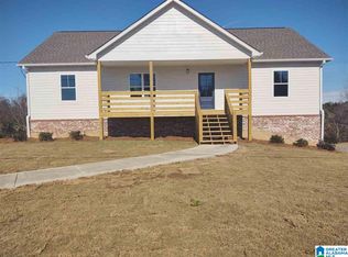 1242 11th Pl, Pleasant Grove, AL 35127