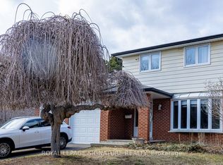 56 Satchell Blvd, Toronto, ON M1C3B4