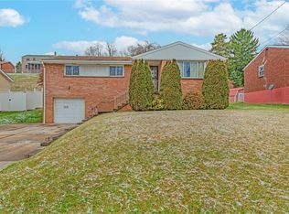 5016 Homeville Rd, West Mifflin, PA 15122