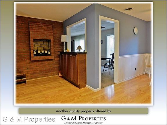 5th image of 47 Oak Manor Ln