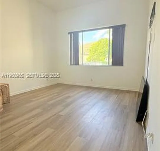 15825 SW 11th St #Townhouse 15825 — Photo 13