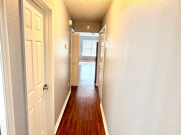 3rd image of 3476 Daylily Ln