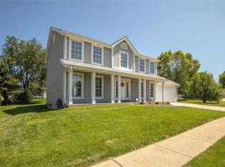 1014 Sprinters Row Dr, Florissant, MO
