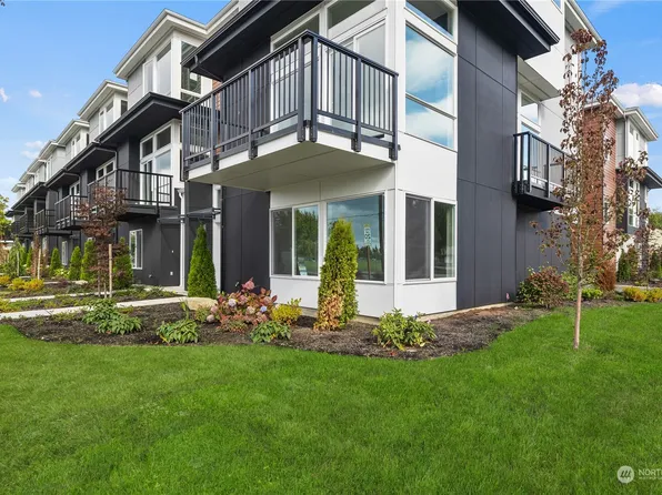 1200 Harrington Avenue NE, Renton, WA 98056