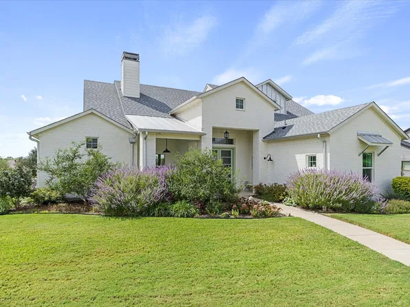 225 Bristol Ct, Heath, TX 75032